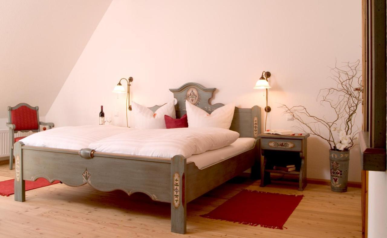 Hotel Wappenstube Ербах Екстер'єр фото