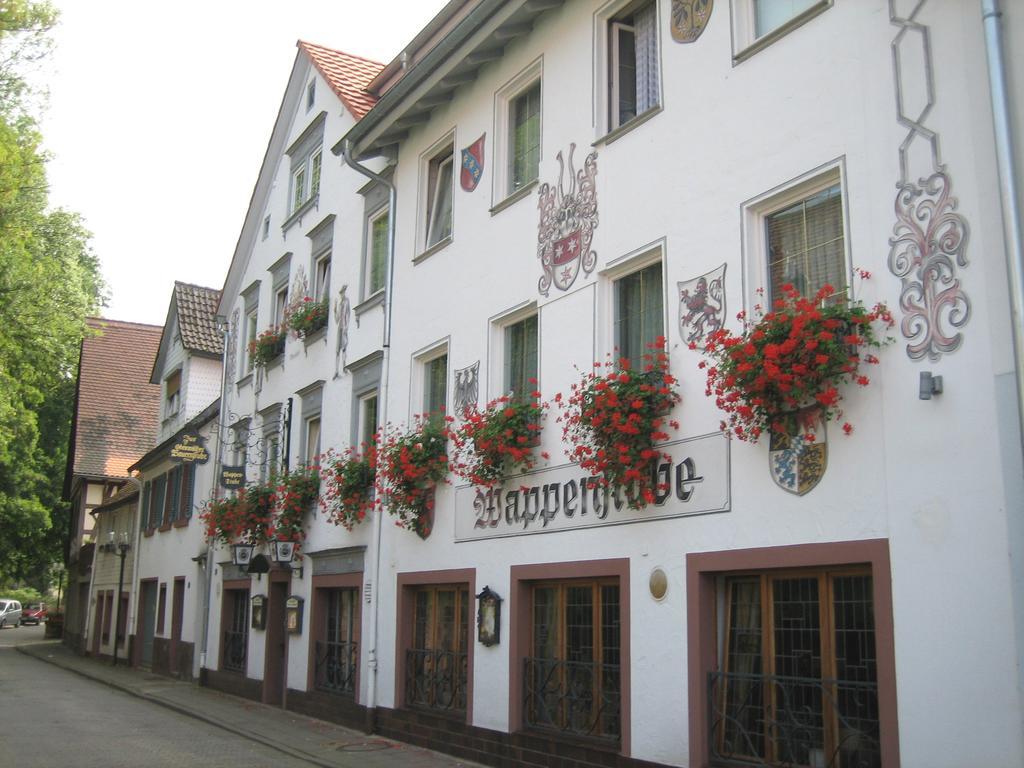 Hotel Wappenstube Ербах Екстер'єр фото