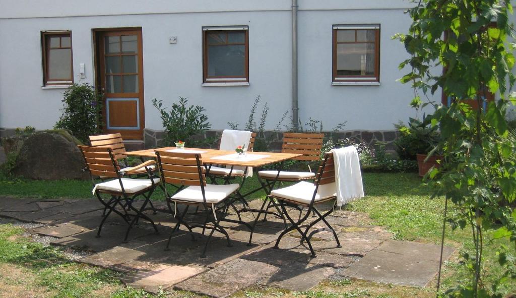 Hotel Wappenstube Ербах Екстер'єр фото